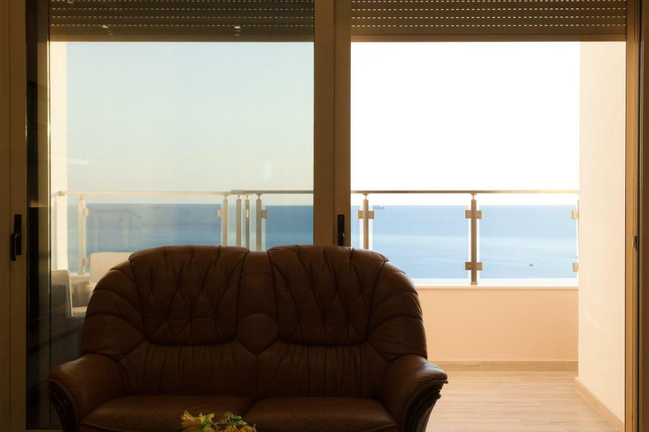 Adriatic Seaview Apartment Durrës Eksteriør billede